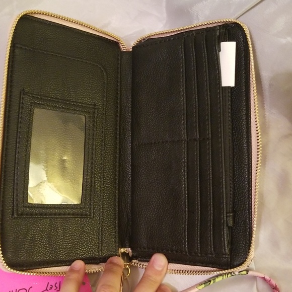 Betsey Johnson pink flower bow wallet - Picture 3 of 3